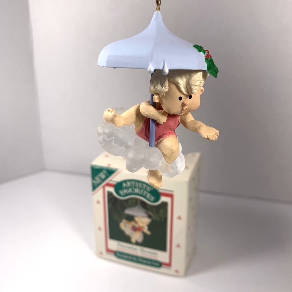 Hallmark 1987 Vintage Keepsake Ornament 'December‎ Showers' - Donna Lee